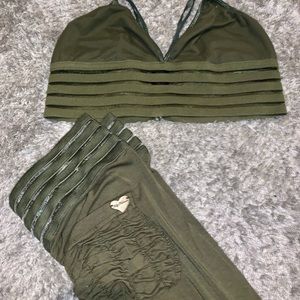 Cute booty legging set w top olive green💚